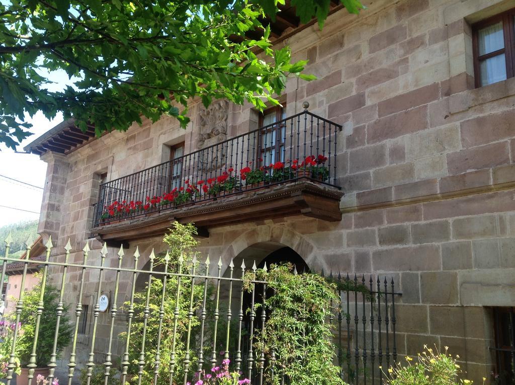 Casona De La Salceda ξενώνας Treceño Εξωτερικό φωτογραφία